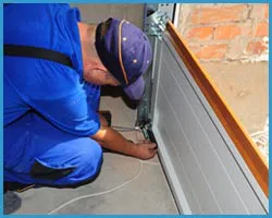 United Garage Door San Francisco, CA 415-521-1896 United Garage Door San Francisco, CA 415-521-1896 - sidebar-door-maintaince-15-05m